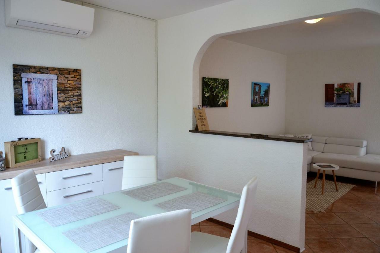 Apartment Istrian View Smarje  Luaran gambar